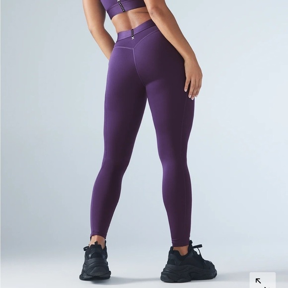 SAVAGE X FENTY PURPLE LEGGINGS SIZE 2X EUC - Picture 10 of 11